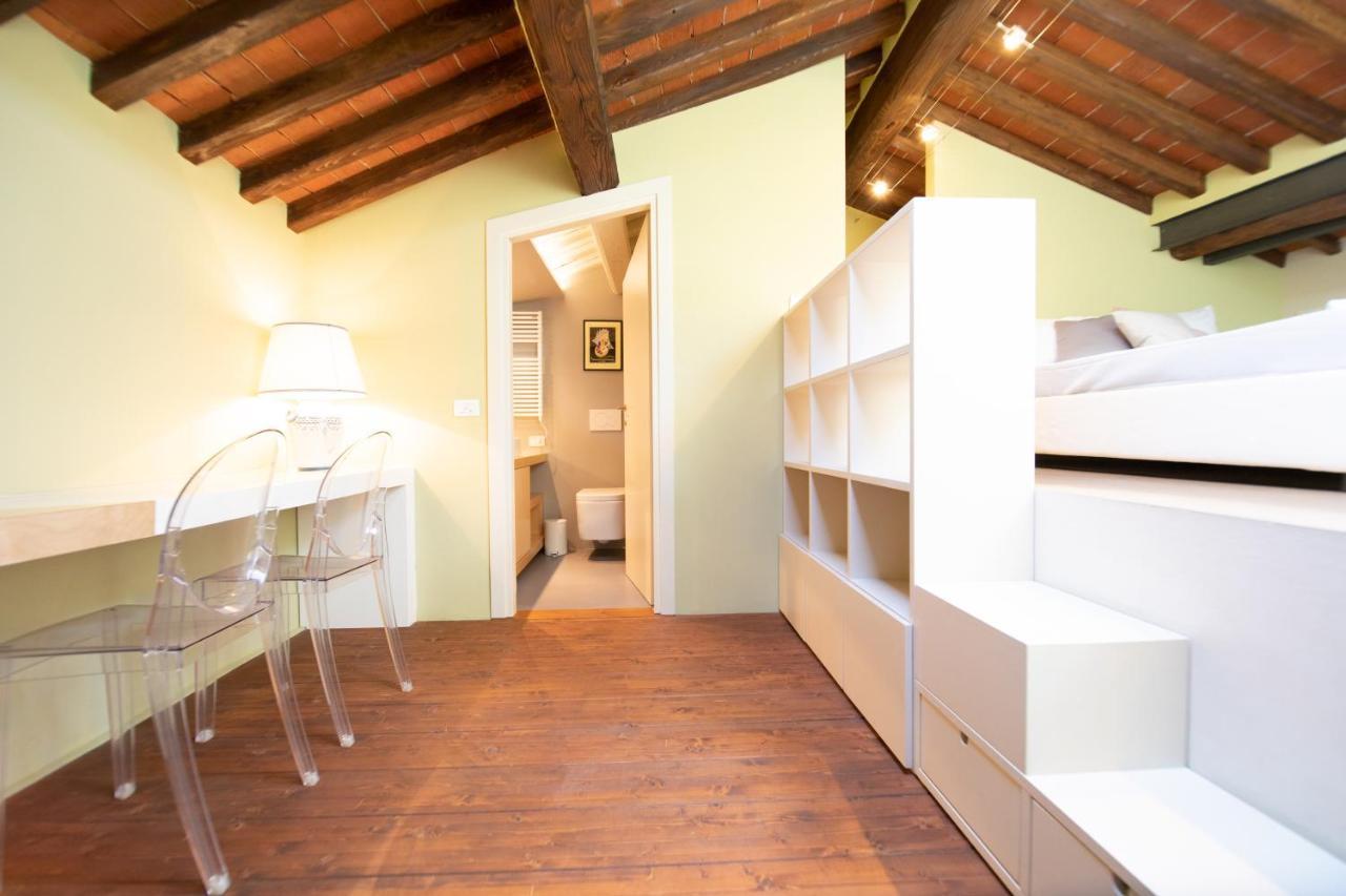 Appartement Casa Della Luce Luxury à Lucques Extérieur photo