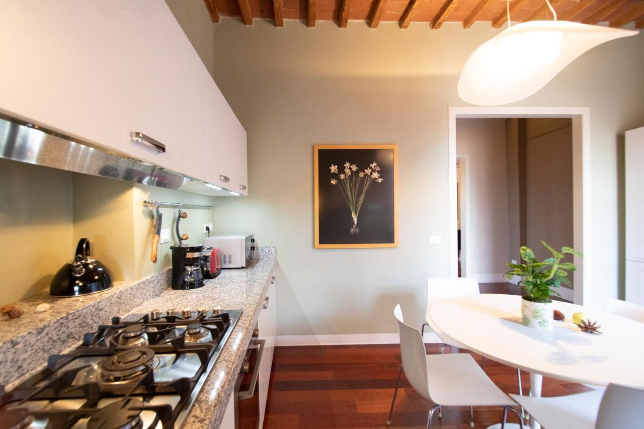 Appartement Casa Della Luce Luxury à Lucques Extérieur photo