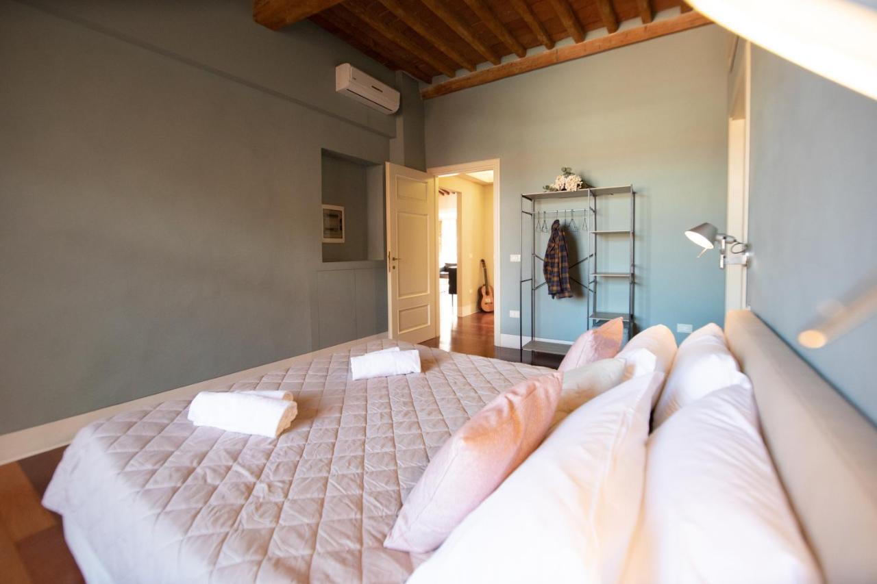 Appartement Casa Della Luce Luxury à Lucques Extérieur photo