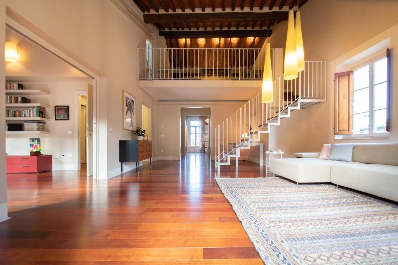 Appartement Casa Della Luce Luxury à Lucques Extérieur photo