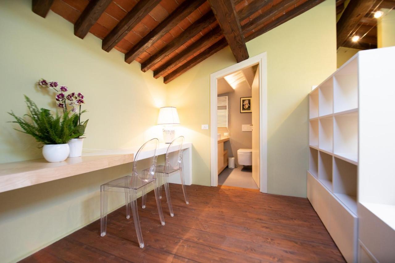 Appartement Casa Della Luce Luxury à Lucques Extérieur photo