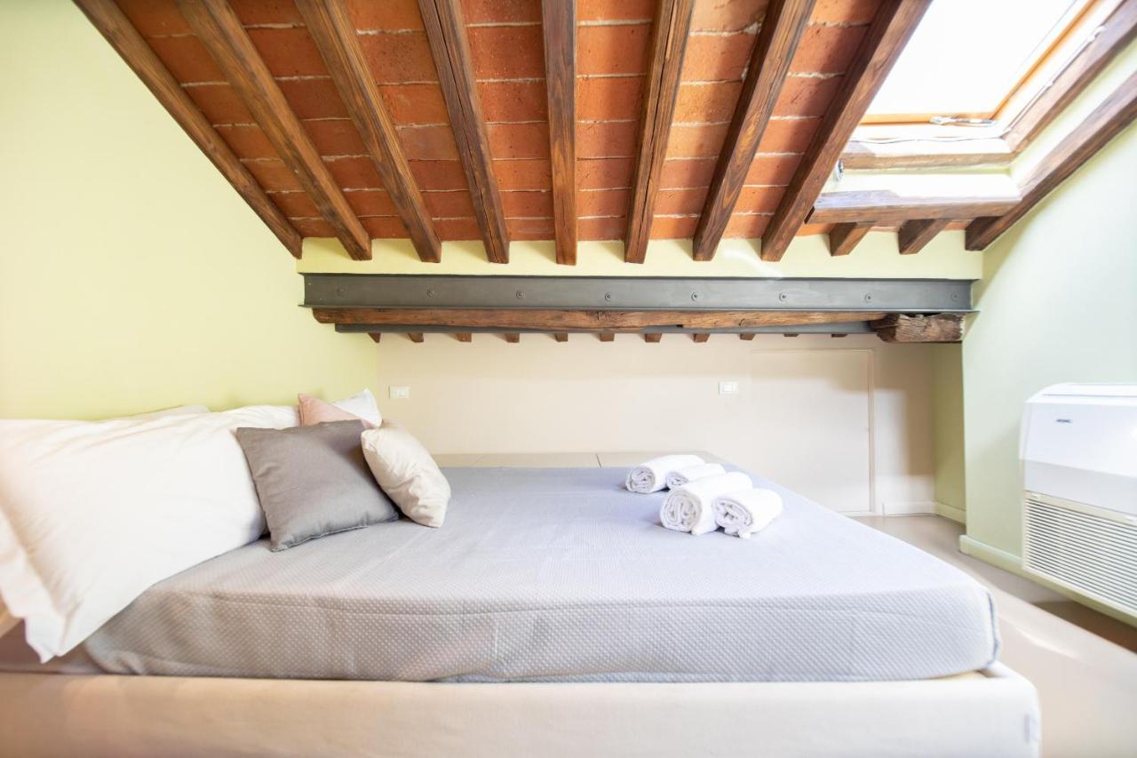 Appartement Casa Della Luce Luxury à Lucques Extérieur photo